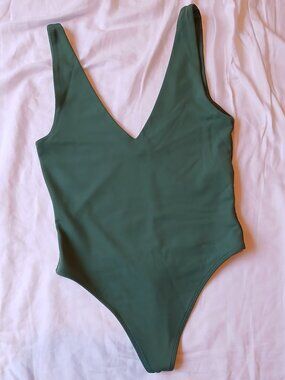 Babaton Sea Green Plunge Bodysuit Small